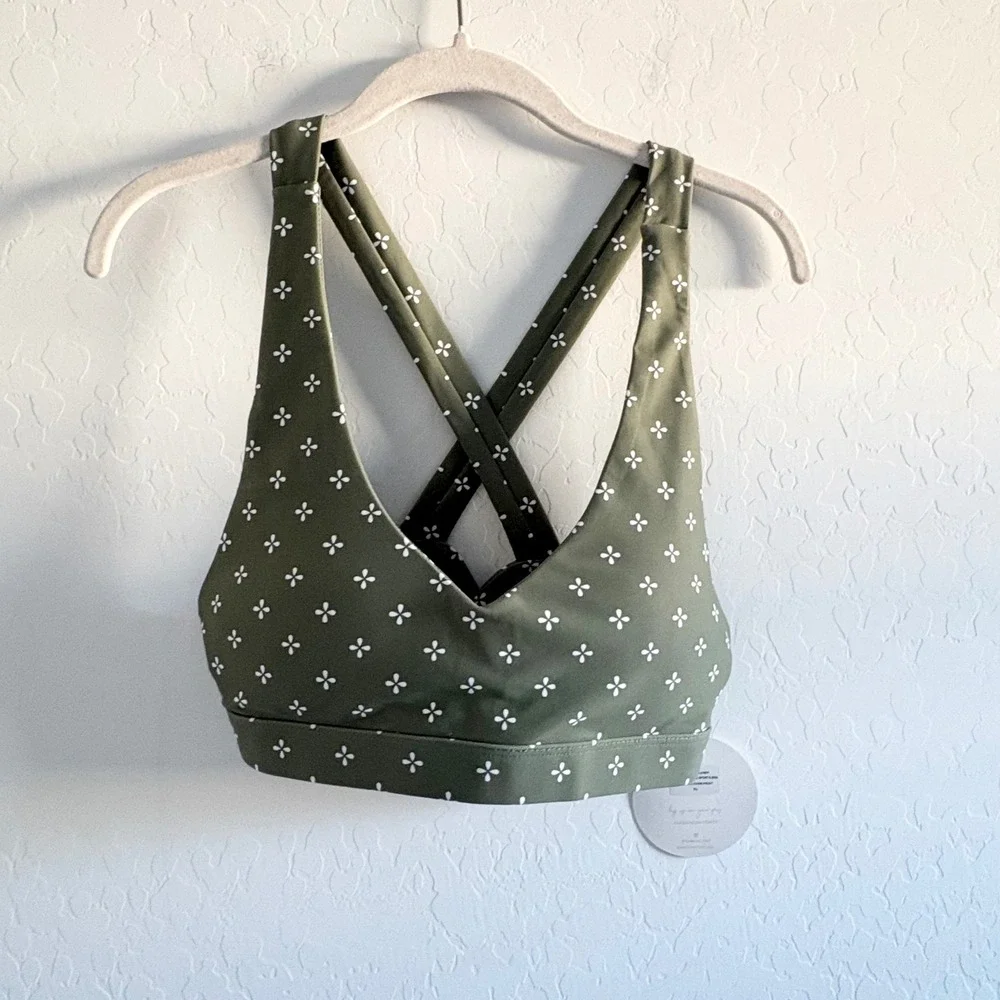 Sarahs Day x White‎ Fox Active White Jasmine Sports Bra Olive Clover Print XL